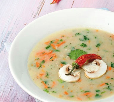 طرز تهیه سوپ سفید، پرطرفدارترین سوپ مجلسی