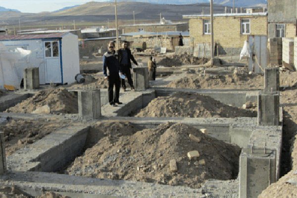 تسریع در ساخت و ساز‌های مناطق زلزله زده با بهبود شرایط جوی