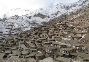 اعزام تیم واکنش سریع شبکه بهداشت به روستای سرآقاسید