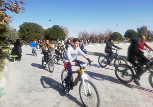 همایش دوچرخه سواری در شاهین شهر