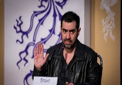 اکران فیلم خروج در سینما تراکتور! + فیلم