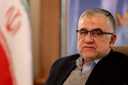 انقلاب اسلامی ایران نظام الهی و توحیدی را برابر فلسفه غرب حاکم کرد