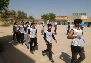 برپایی همایش ورزش با خانواده با حضور دانش آموزان در بلوار ساحلی اهواز