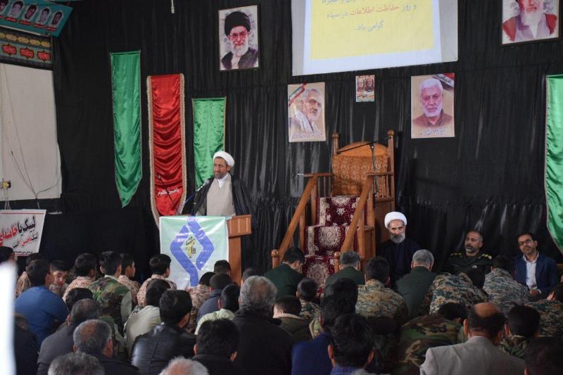 روز ۲۲ بهمن روز شکست همه جانبه دشمن خواهد بود