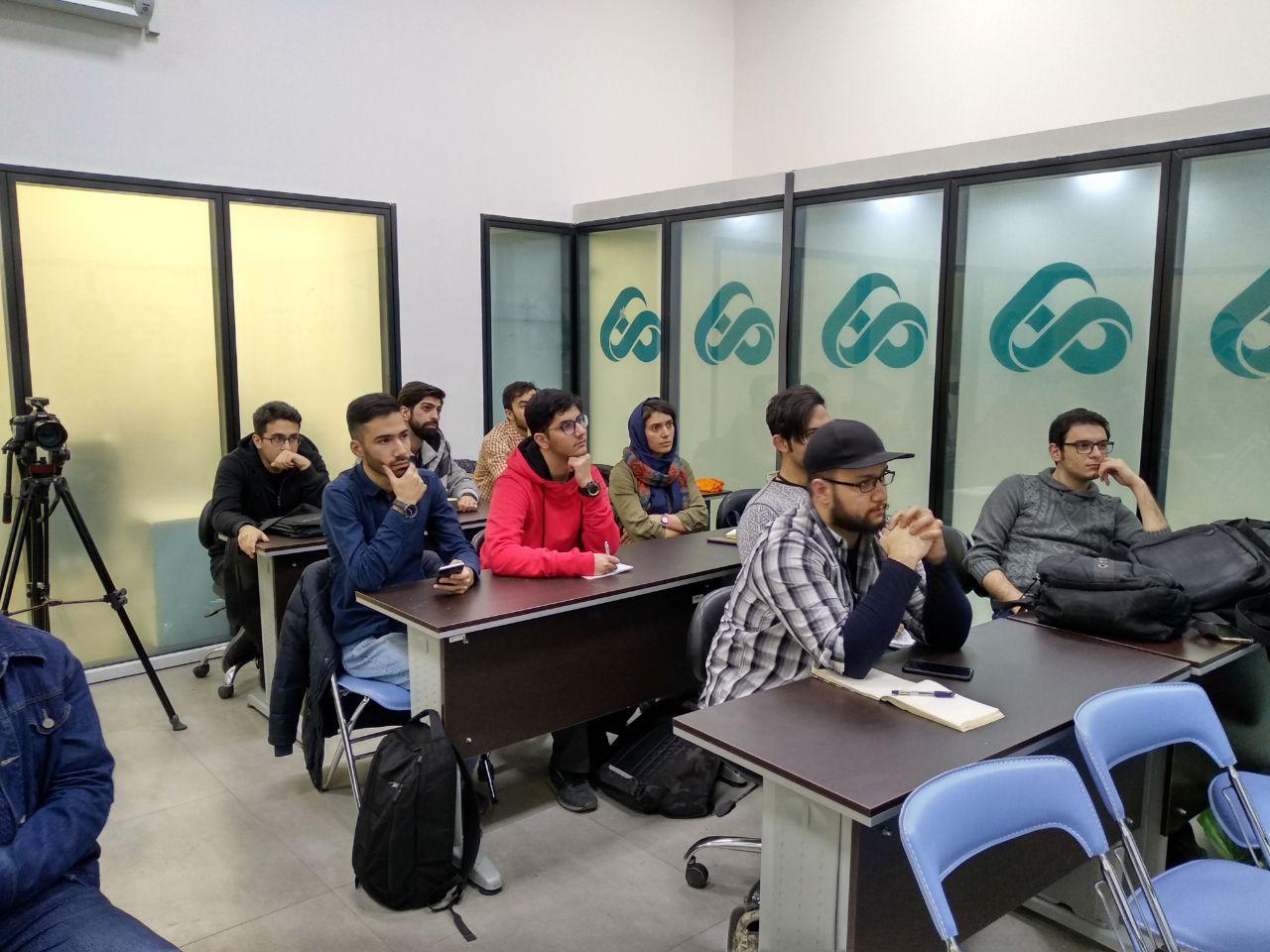 سبک Hyper Casual نکته عطف بسیار مهمی برای بازار بازیسازی ایران است سبک Hyper Casual نکته عطف بسیار مهمی برای بازار بازیسازی ایران است