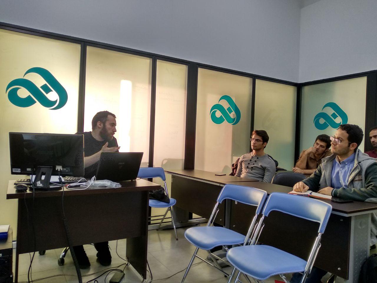 سبک Hyper Casual نکته عطف بسیار مهمی برای بازار بازیسازی ایران است سبک Hyper Casual نکته عطف بسیار مهمی برای بازار بازیسازی ایران است