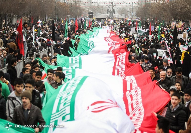 آماده باش نیرو‌های خدمات شهری برای راهپیمایی یوم الله ۲۲ بهمن