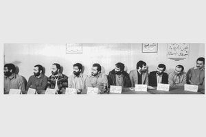 چرا زنان توده&zwnj;ای چادر سر می&zwnj;کردند؟