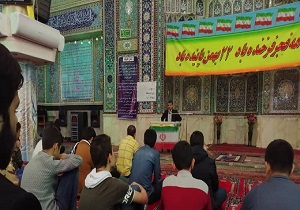 پیروزی انقلاب اسلامی در گرو عمل کردن به فرمایشات، ولی فقیه/آمریکا قدرتی پوشالی که ادعای کدخدایی دارد
