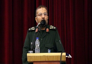 با فعال کردن پایگاه‌های بسیج در مساجد دسیسه‌های دشمن برملا می‌شود