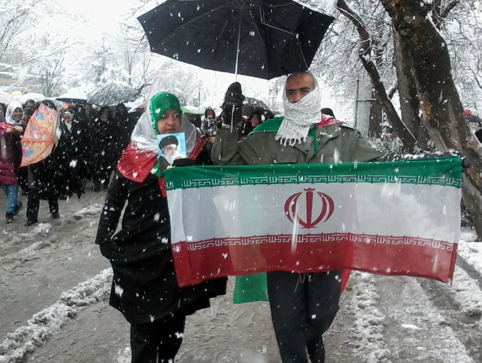 سرمای ده درجه زیر صفر میزبان گرمای حضور مردم