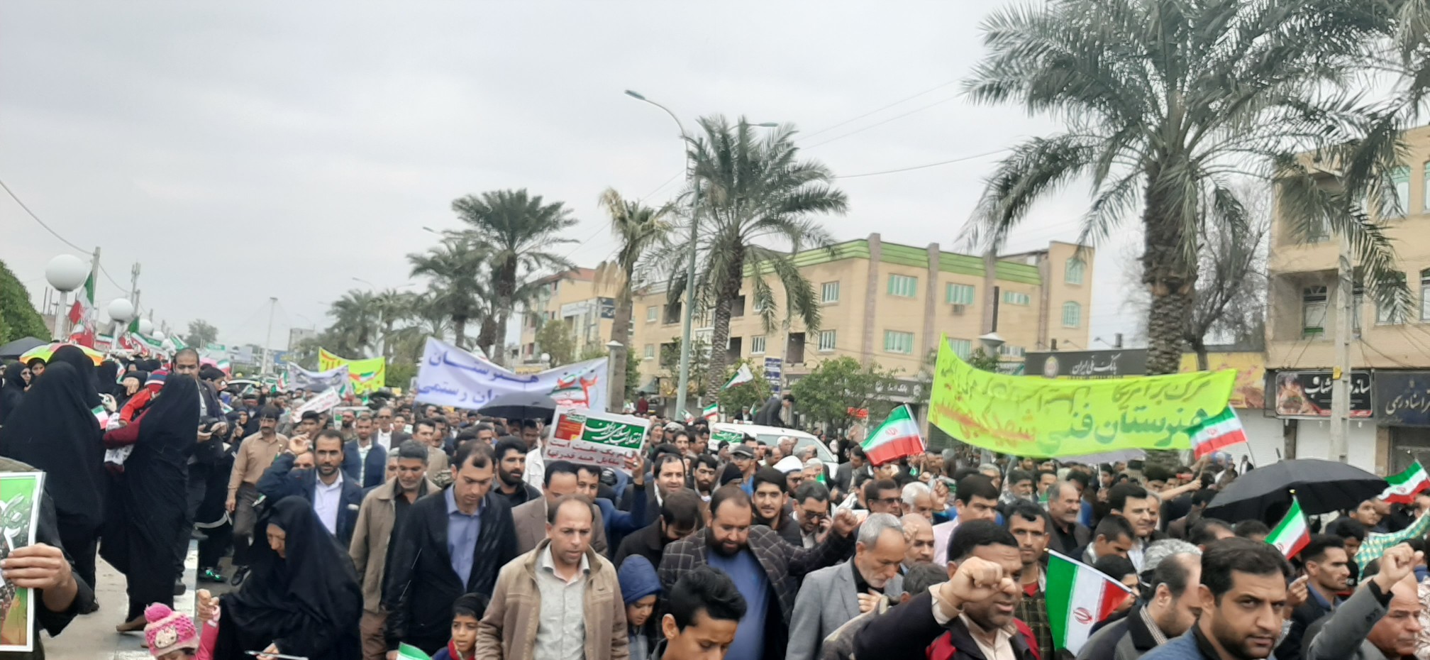 آغاز راهپیمایی ۲۲ بهمن در شهرستان&zwnj;های کرمان
