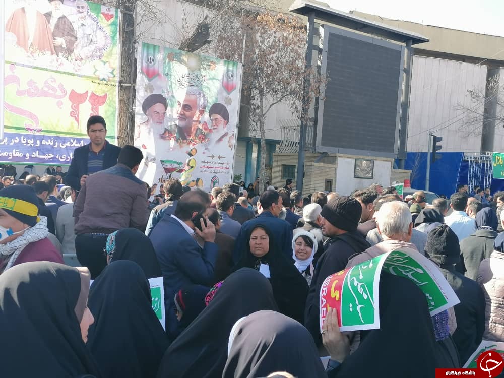 فارس به پاس پیروزی انقلاب در ۲۲ بهمن و به یاد سردار دل&zwnj;ها به پا خواست + تصاویر