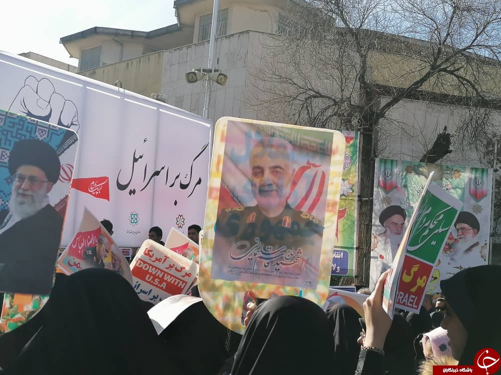 فارس به پاس پیروزی انقلاب در ۲۲ بهمن و به یاد سردار دل&zwnj;ها به پا خواست + تصاویر