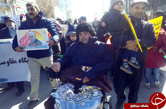 عکس و حاشیههای راهپیمایی ۲۲ بهمن در شهرکرد عکس و حاشیههای راهپیمایی ۲۲ بهمن در شهرکرد