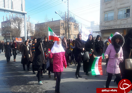 تصاویر حضور پرشور مهابادی&zwnj;ها در راهپیمایی ۲۲ بهمن ۹۸