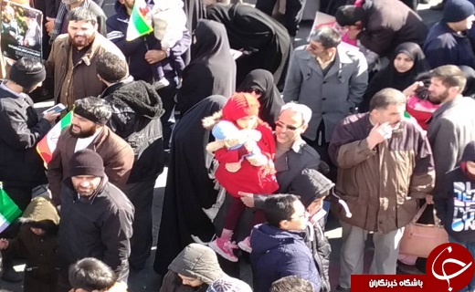 راهپیمایی با شکوه ۲۲ بهمن در قم/سرمای هوای قم مانع حضور پرشور مردم قم نشد