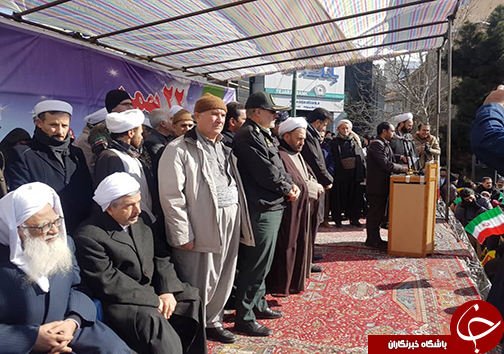 تصاویر و حاشیه های راهپیمایی ۲۲ بهمن ۹۸ در مهاباد