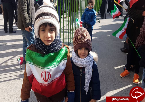 تصاویر و حاشیه های راهپیمایی ۲۲ بهمن ۹۸ در مهاباد