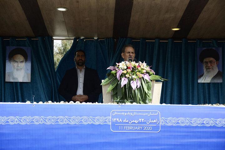 ملت&zwnj;&zwnj;های منطقه انتقام خون شهید سلیمانی را &zwnj;می&zwnj;گیرند