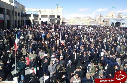 عکس و حاشیههای راهپیمایی ۲۲ بهمن در شهرکرد عکس و حاشیههای راهپیمایی ۲۲ بهمن در شهرکرد