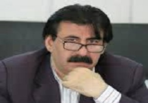 قطع راه ارتباطی ۳۰۰ روستا در دلفان بر اثر بارش برف
