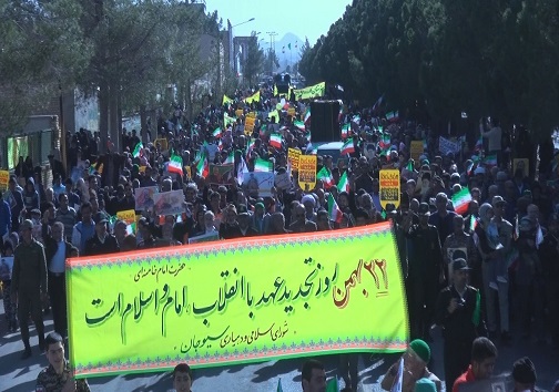 عکس و حاشیه&zwnj;های راهپیمایی ۲۲ بهمن ۹۸ در شهرستان&zwnj;های خراسان جنوبی