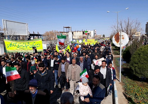 عکس و حاشیه&zwnj;های راهپیمایی ۲۲ بهمن ۹۸ در شهرستان&zwnj;های خراسان جنوبی
