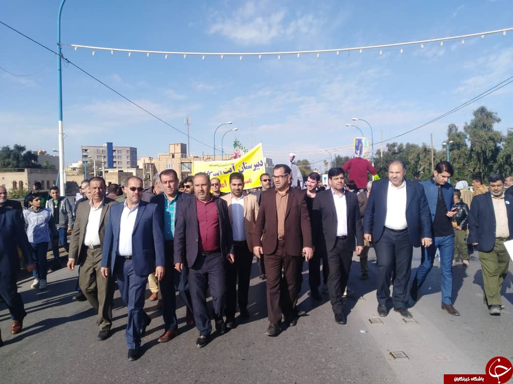 راهپیمایی ۲۲ بهمن ماه تجلی همبستگی ملت ایران است