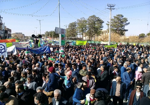 عکس و حاشیه&zwnj;های راهپیمایی ۲۲ بهمن ۹۸ در شهرستان&zwnj;های خراسان جنوبی