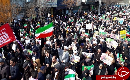 حضور گسترده و باشکوه مردم قم در جشن ۴۱ سالگی انقلاب+تصاویر