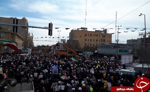 حضور گسترده و باشکوه مردم قم در جشن ۴۱ سالگی انقلاب+تصاویر
