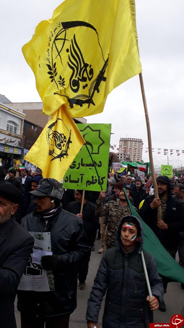 گزارش تصویری: حضور گسترده مهاجرین افغانستانی در جشن ۴۱ سالگی انقلاب اسلامی گزارش تصویری: حضور گسترده مهاجرین افغانستانی در جشن ۴۱ سالگی انقلاب اسلامی