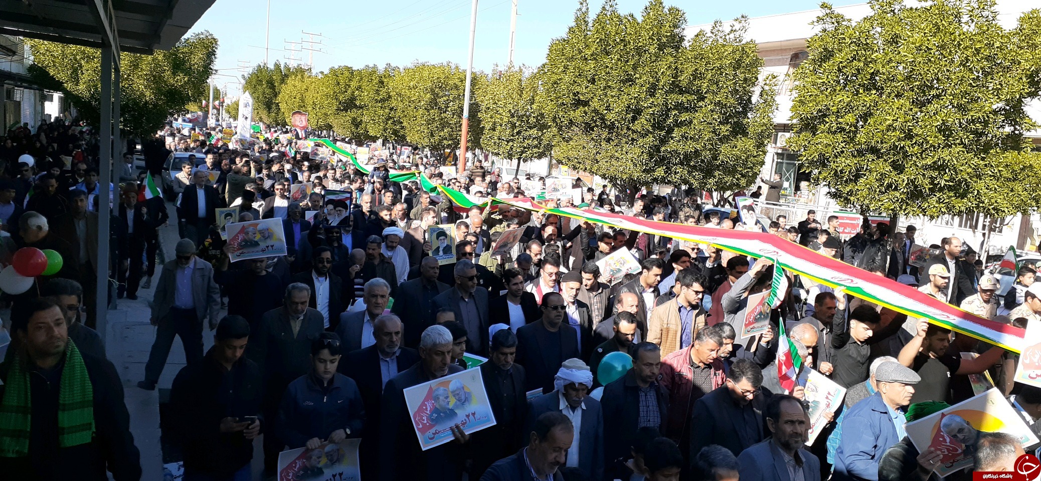عکس&zwnj;ها و حاشیه&zwnj;های راهپیمایی ۲۲ بهمن ۹۸ در نقاط مختلف استان بوشهر/ بسته شماره ۳