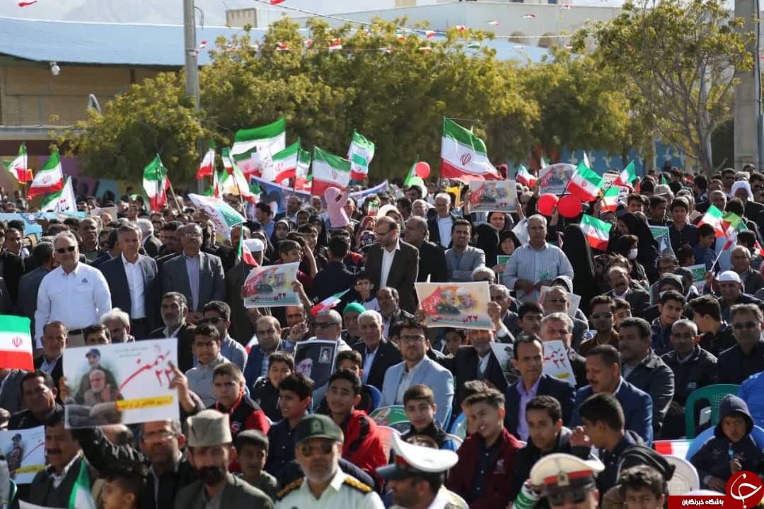 عکس&zwnj;ها و حاشیه&zwnj;های راهپیمایی ۲۲ بهمن ۹۸ در نقاط مختلف استان بوشهر/ بسته شماره ۳