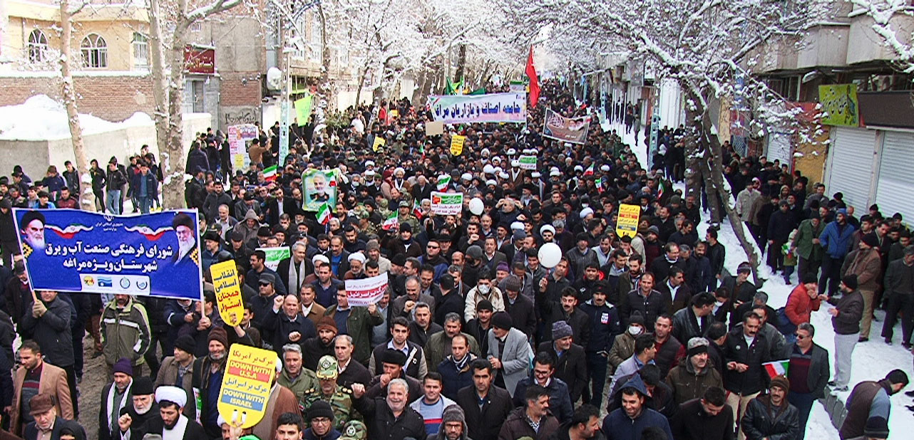 عکس&zwnj;ها و حاشیه&zwnj;های راهپیمایی ۲۲بهمن ۹۸ در استان آذربایجان شرقی