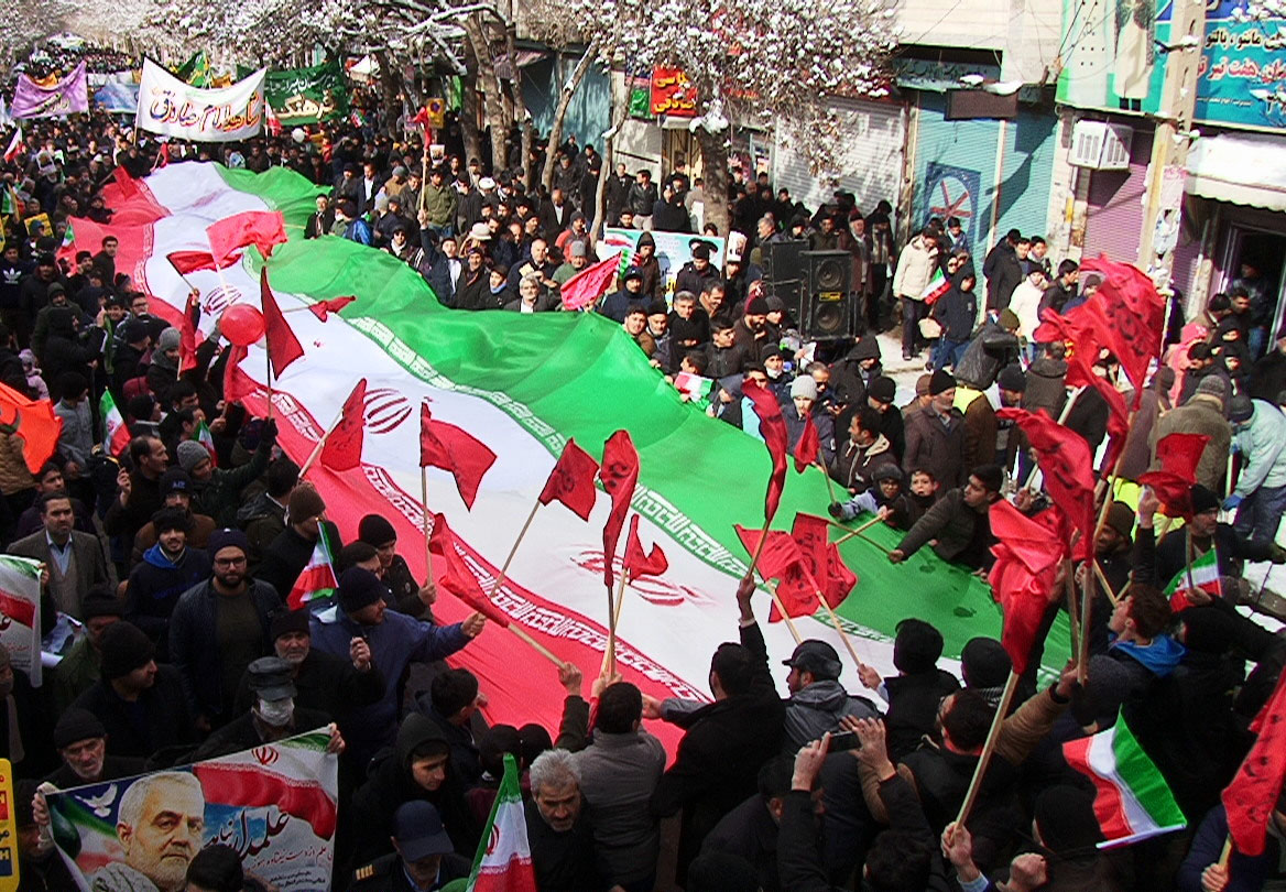 عکس&zwnj;ها و حاشیه&zwnj;های راهپیمایی ۲۲بهمن ۹۸ در استان آذربایجان شرقی