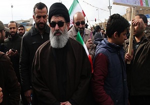 حضور معاون حشدالشعبی عراق در راهپیمایی ۲۲ بهمن قم