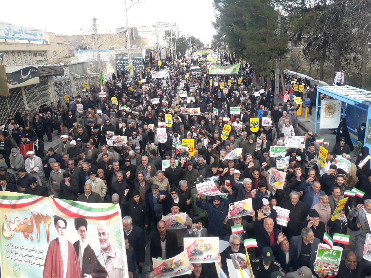 قدردانی از حضور باشکوه و دشمن شکن مردم استان مرکزی در راهپیمایی ۲۲ بهمن