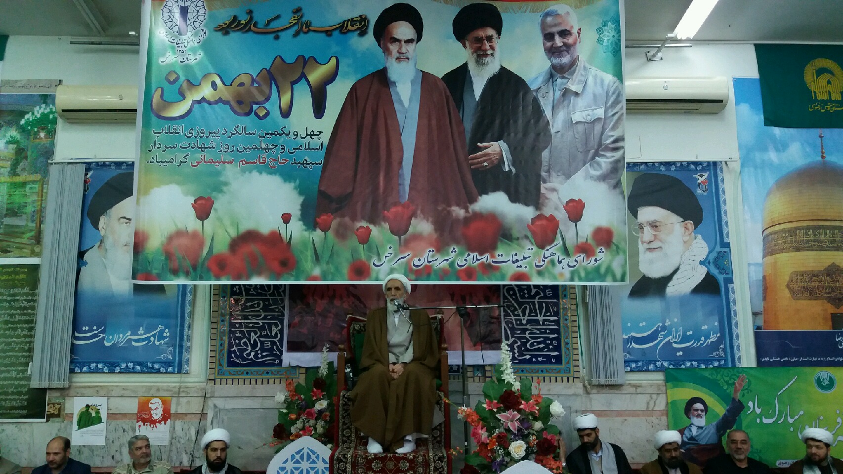 خون بها حاج قاسم سلیمانی، اخراج آمریکا از منطقه است/مجلس یازدهم در طراز حاج قاسم باشد