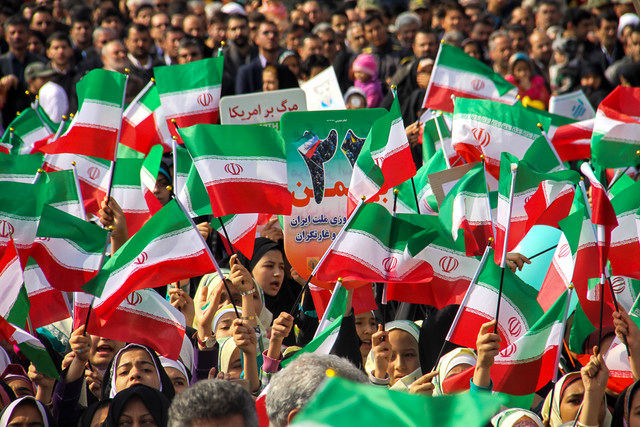 فیلم‌های شهروندخبرنگاران از حماسه پرشور راهپیمایی ۲۲ بهمن در اقصی نقاط کشور