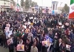 انقلاب اسلامی ایران انفجارنوری بود که امام خمینی (ره) از دل قرآن بیرون آورد