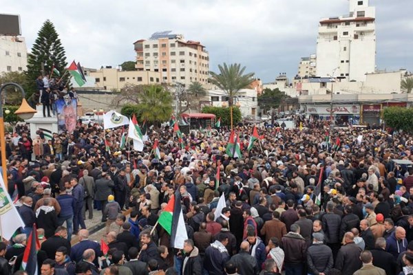تظاهرات ۲۰ هزار فلسطینی در رام&zwnj;الله در اعتراض به معامله قرن