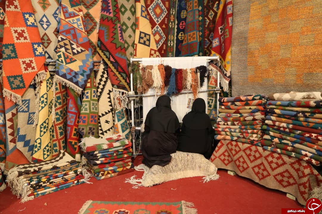 گشایش شانزدهمین نمایشگاه فرش دستباف استان فارس