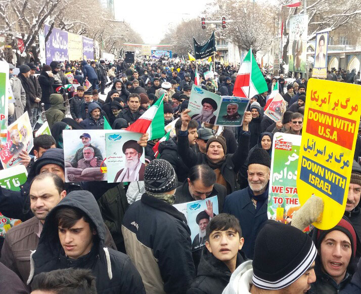 قدردانی امام جمعه تبریز و استاندار آذربایجان شرقی از حماسه حضور مردم در راهپیمایی ۲۲ بهمن
