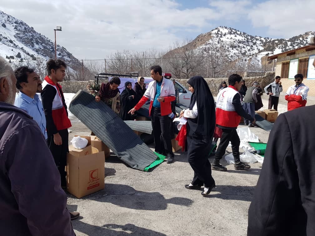 ۲۶۰۰نفر از خدمات کاروان نیکوکاری هلال احمر در کرمان برخوردار شدند