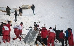 سرنوشت نامعلوم مفقودان سقوط بهمن در رودبار