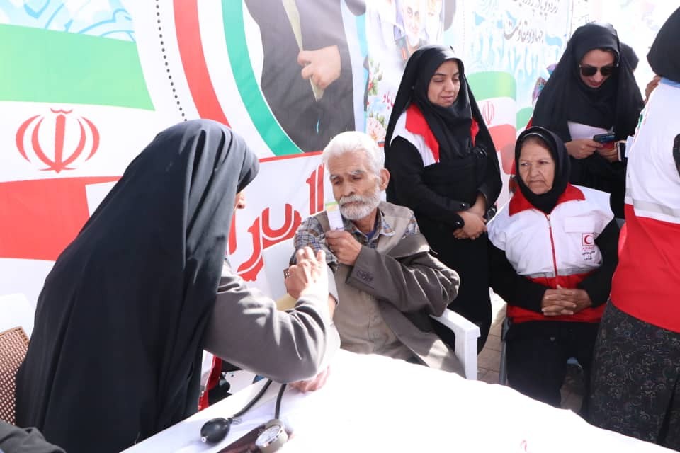 امدادرسانی به ۲۲۰۰ نفر در راهپمیایی ۲۲ بهمن