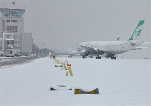 هیچ پروازی در اردبیل به دلیل بارش برف لغو نشد