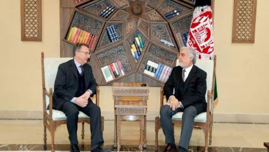 گفتگوی سفیر آلمان در کابل با عبدالله درباره صلح و انتخابات